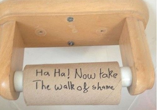 Coloque uma mensagem amistosa para o próximo que for usar o papel